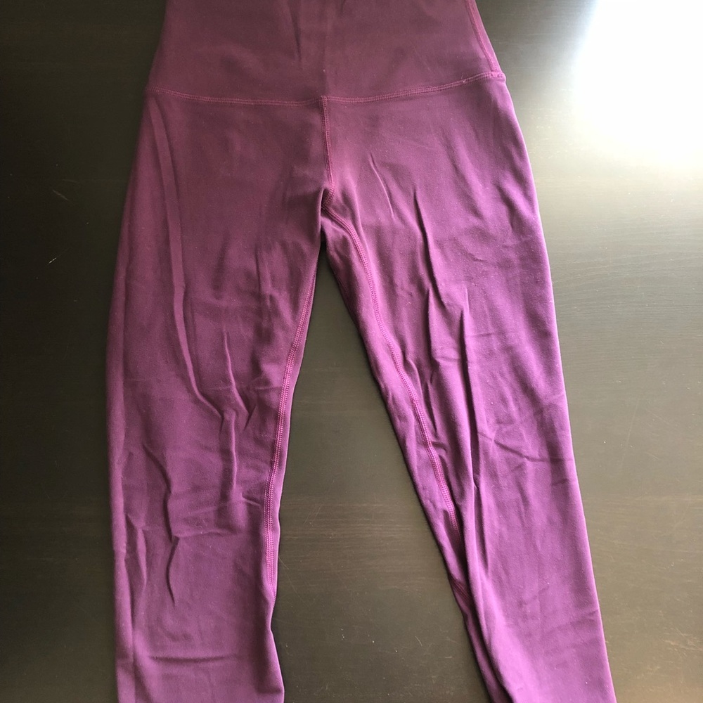 Crop yoga pants